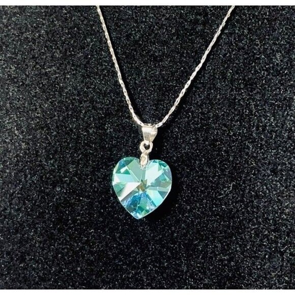 AB Crystal Heart on 16" 18K White Gold-Plated Chain Necklace - Picture 2 of 8